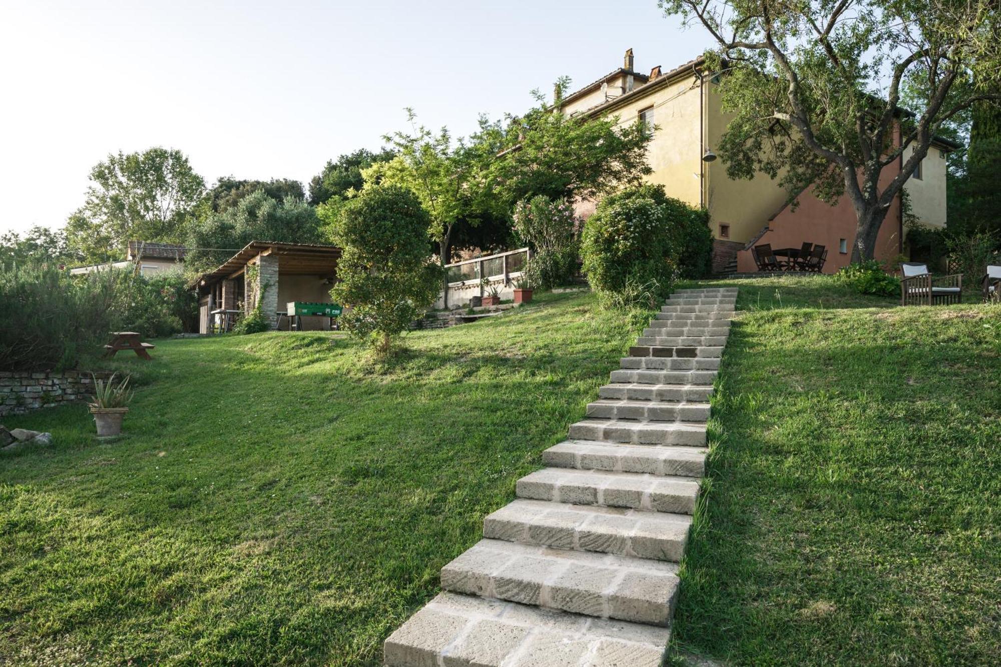 Agriturismo La Ca'Solare Palaia Exteriör bild